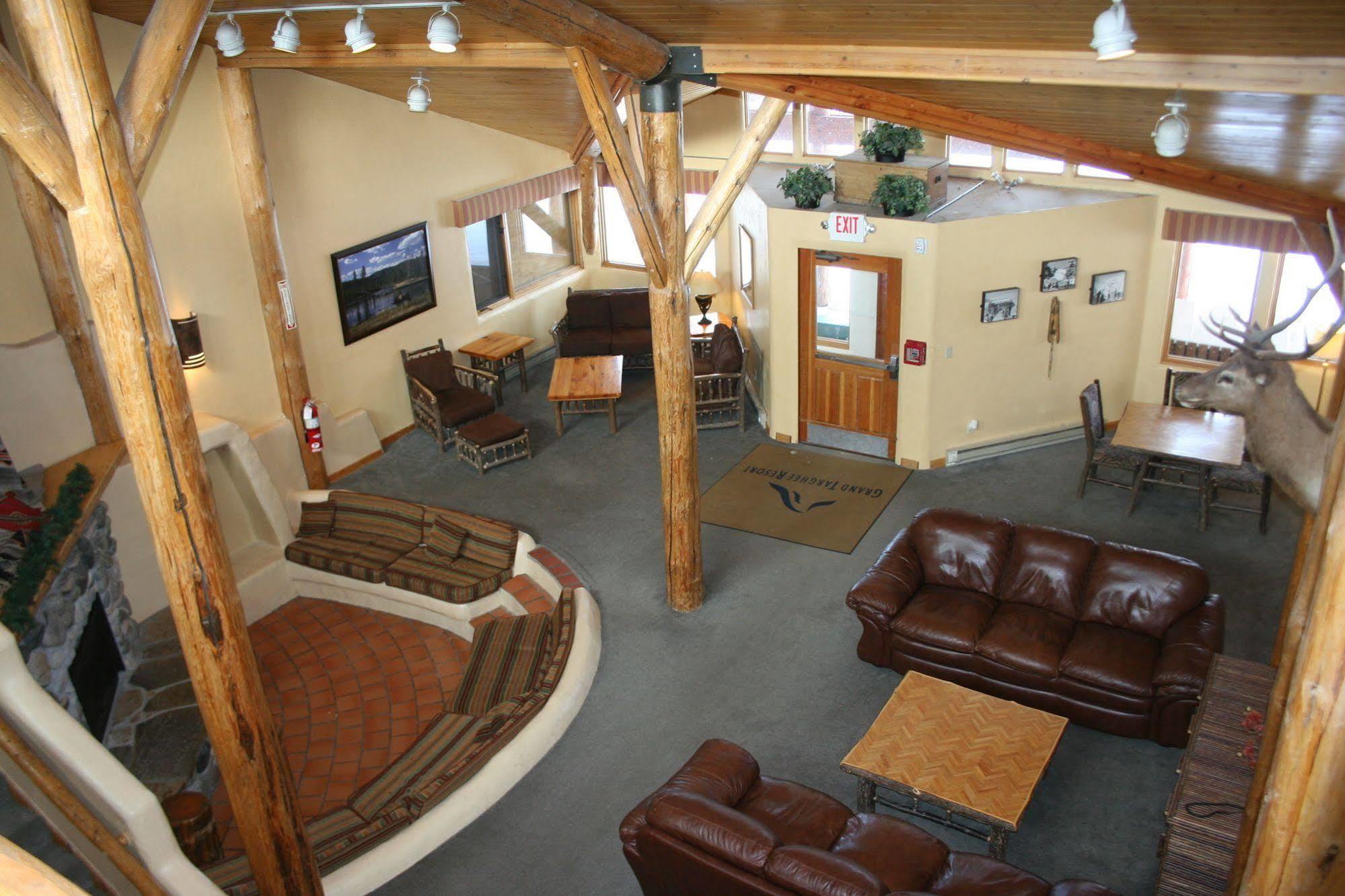 Teewinot Lodge By Grand Targhee Resort Alta Luaran gambar