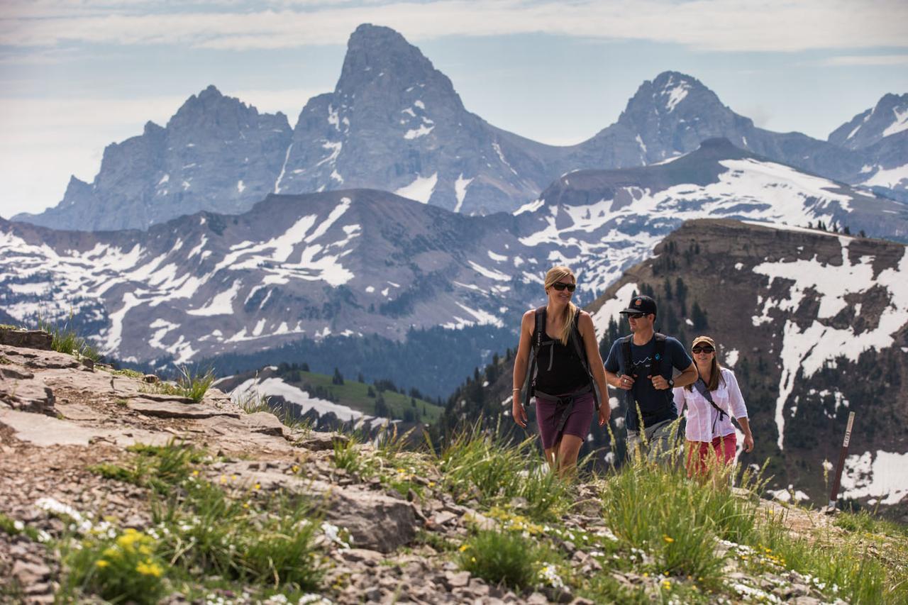 Teewinot Lodge By Grand Targhee Resort Alta Luaran gambar